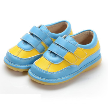 Azul Amarillo Hook &amp; Loop Squeaky Zapatos Chico